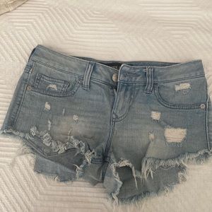 Express Jean shorts, size 00